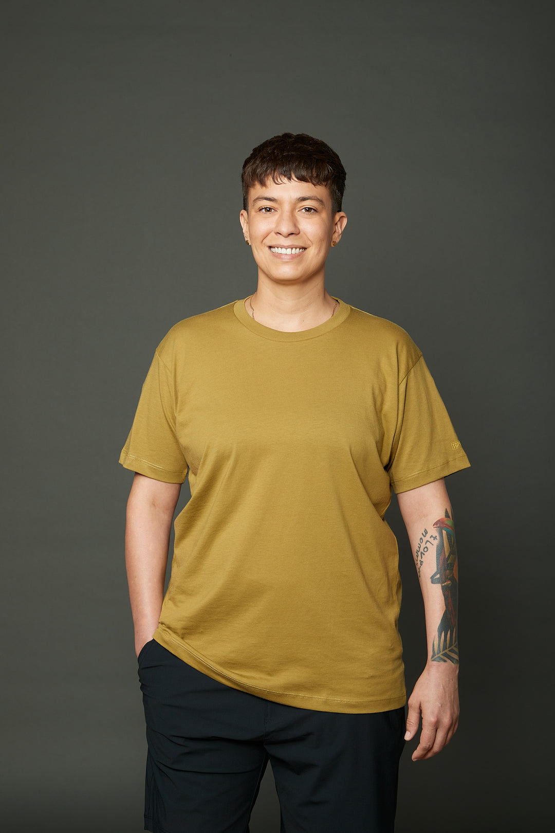 Crew Neck — Contour
