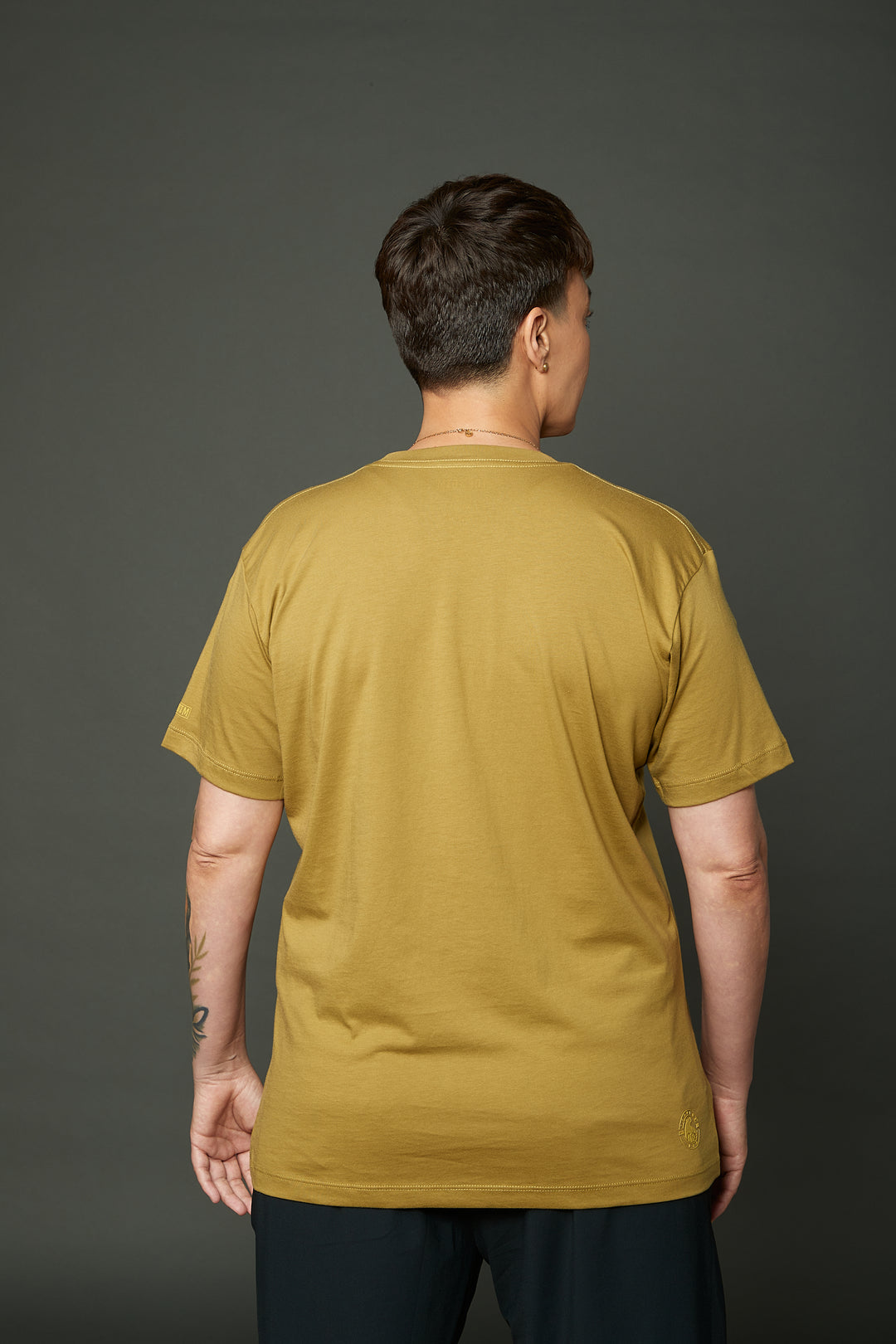 Crew Neck — Contour