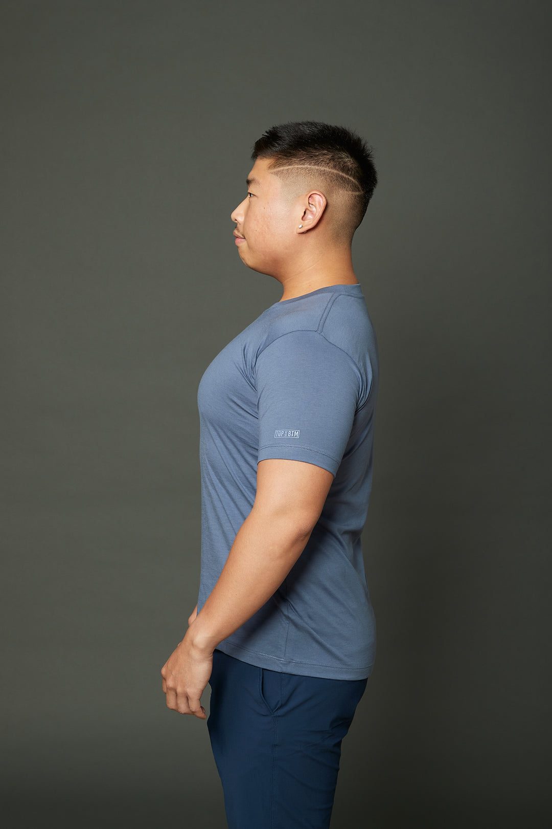 Crew Neck — Contour