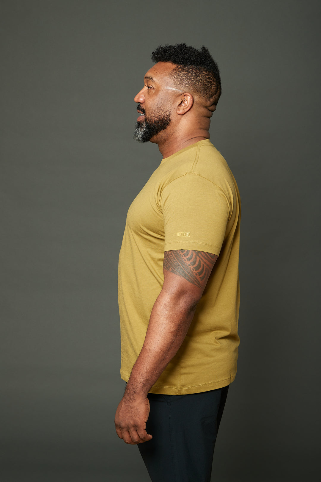 Crew Neck — Contour