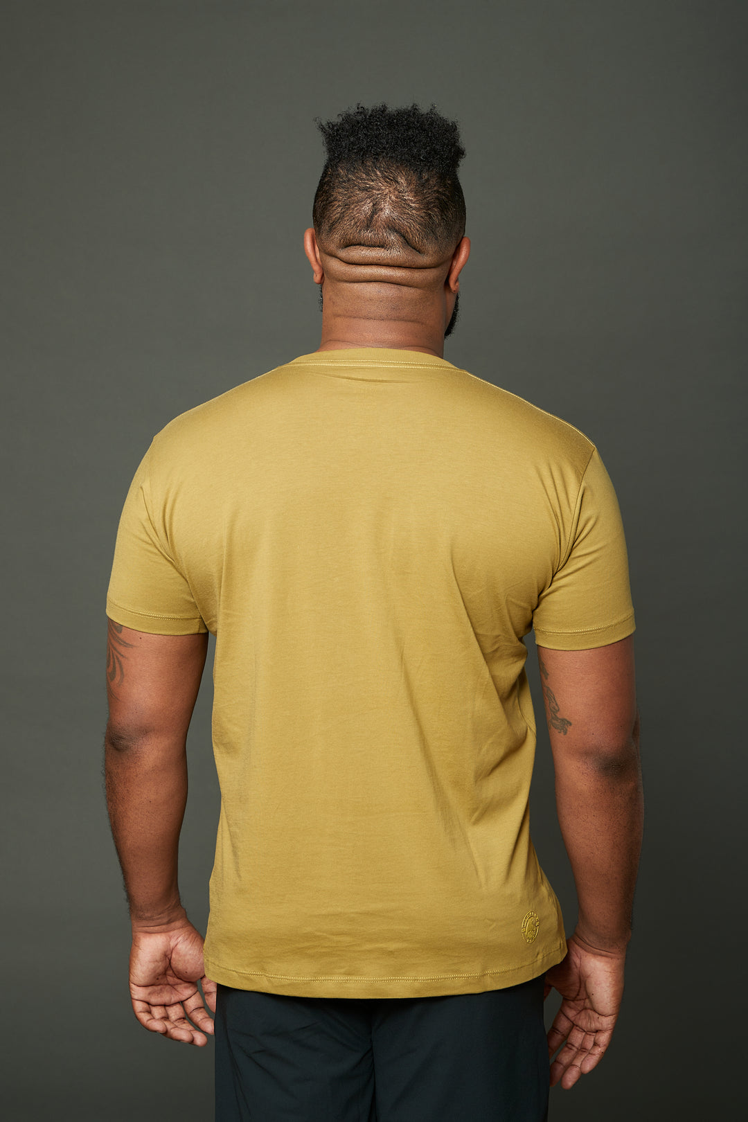 Crew Neck — Contour