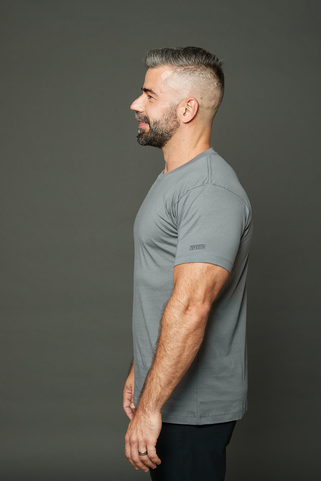 Crew Neck — Contour